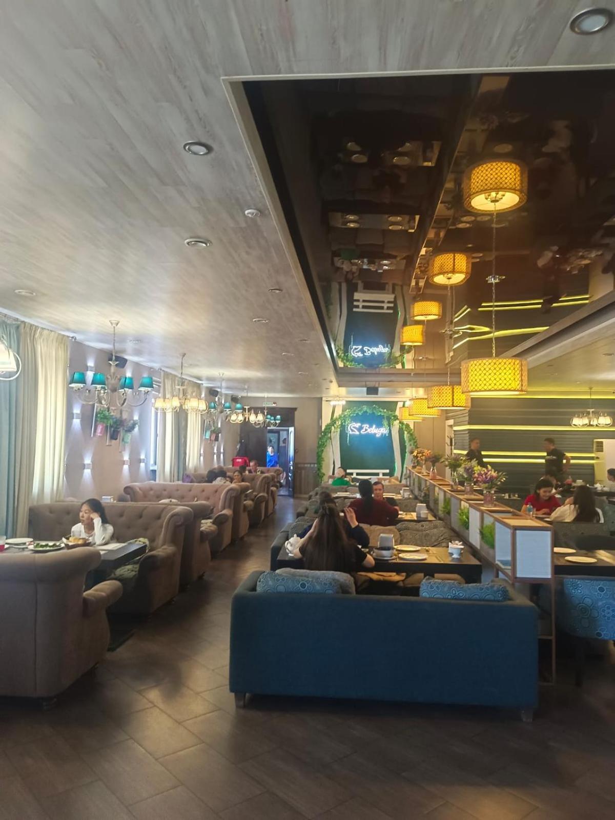 Tarlan Hotel Актау Екстериор снимка